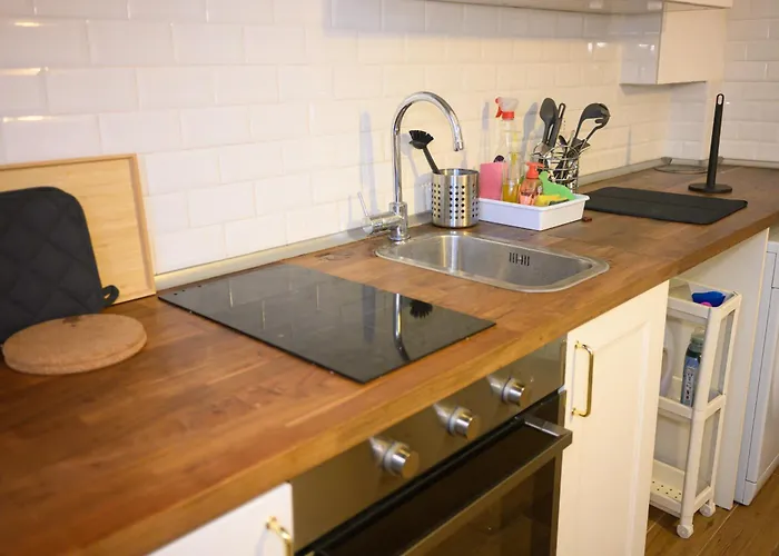 Pensjonat Nene House Roma-cuore 4*
