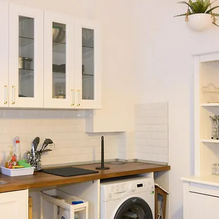 Nene House Roma-cuore 4* Rome